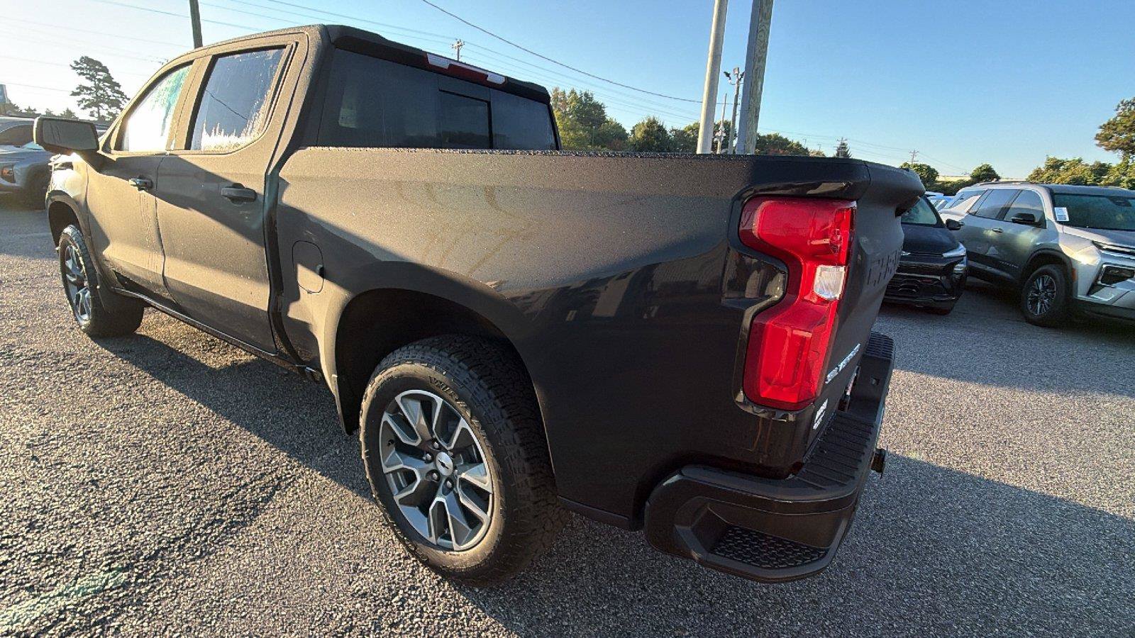 New 2026 Chevrolet Silverado 1500 RST AWD/4WD image 10
