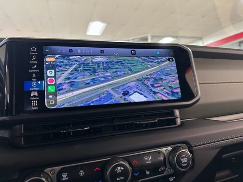 Used 2024 Jeep Wrangler High Altitude image 26