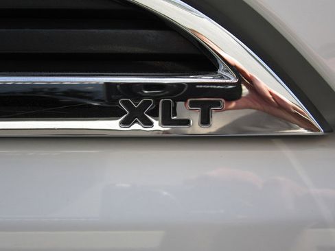 Used 2016 Ford F250 XL w/ Power Equipment Group image 29