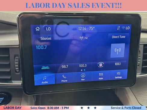 Used 2023 Ford Explorer XLT w/ Equipment Group 202A AWD/4WD image 15