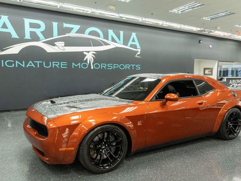 Used 2021 Dodge Challenger R/T Scat Pack image 1