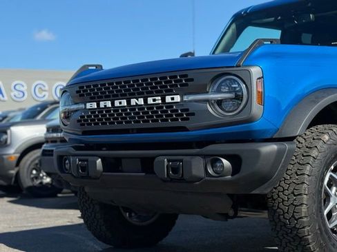 Used 2025 Ford Bronco Badlands AWD/4WD image 33