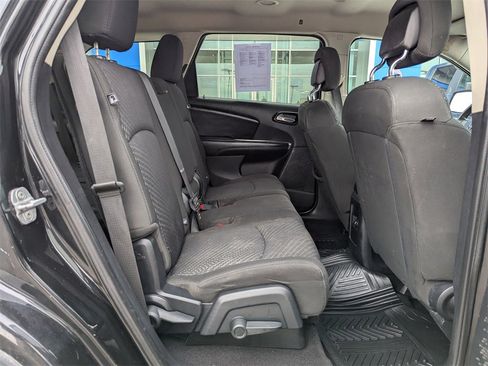 Used 2012 Dodge Journey SXT w/ Flexible Seating Group image 34