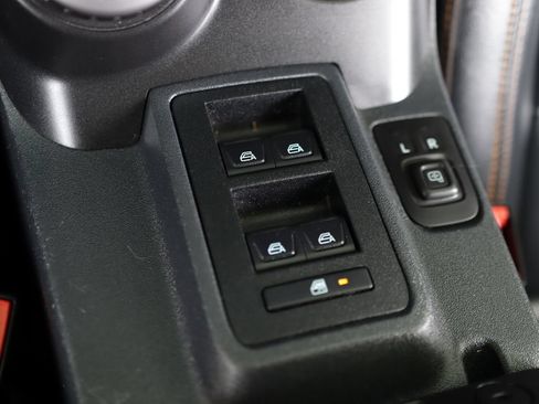 Used 2023 Ford Bronco Badlands AWD/4WD image 19