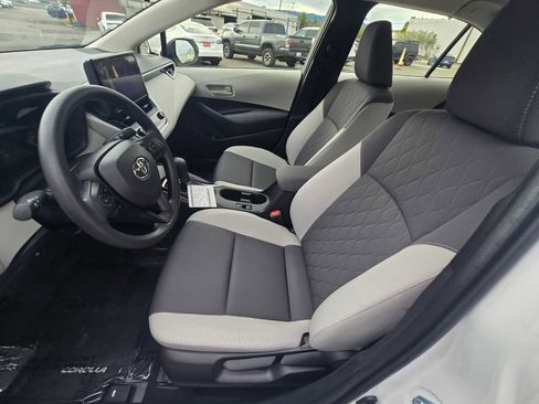 Used 2026 Toyota Corolla LE w/ LE Premium Package image 22