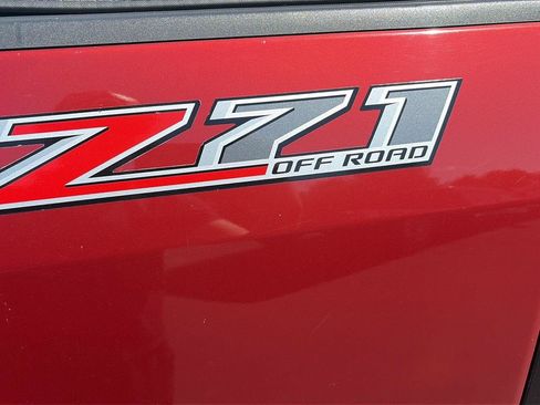 Used 2016 Chevrolet Colorado Z71 AWD/4WD image 12