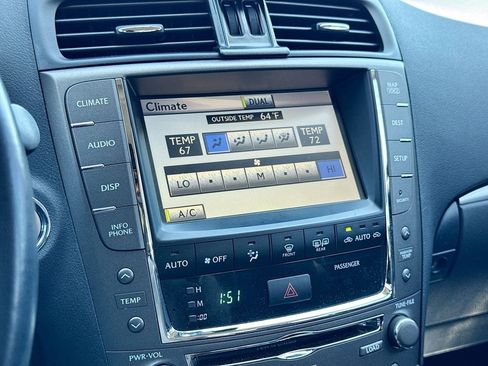 Used 2011 Lexus IS 350 w/ Luxury Plus Value Edition image 28