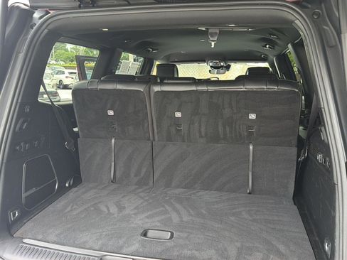 Used 2022 Jeep Wagoneer Series II w/ Rear Seat Video Group 1 RWD image 36