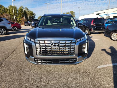 Used 2024 Hyundai Palisade Calligraphy image 10
