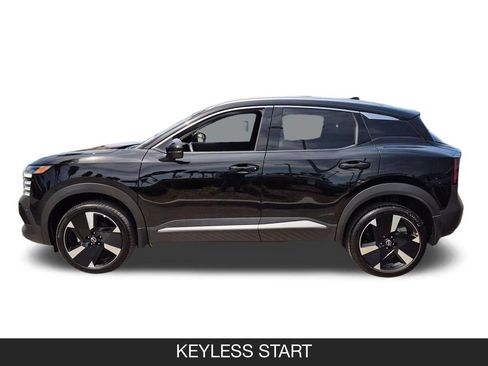 Certified 2026 Nissan Kicks SR FWD image 5