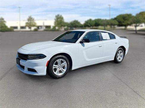 Used 2023 Dodge Charger SXT image 24