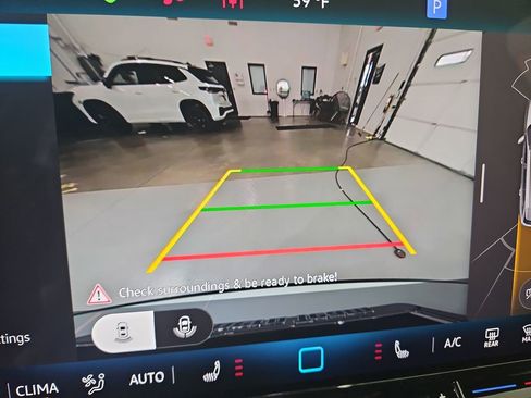 New 2026 Volkswagen Tiguan SE R-Line image 19