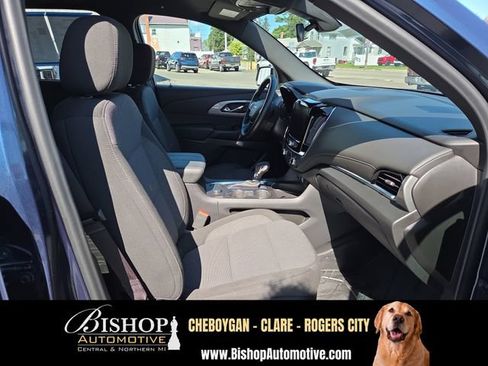 Used 2023 Chevrolet Traverse LT w/ LPO, Floor Liner Package AWD/4WD image 23