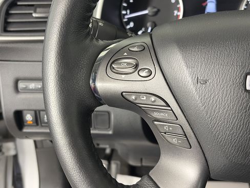 Used 2023 Nissan Murano SL w/ Cargo Package image 28