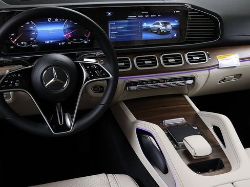 New 2026 Mercedes-Benz GLE 450 4MATIC image 16