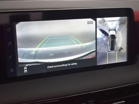 New 2026 Nissan Kicks SR w/ Illumination Package FWD image 32
