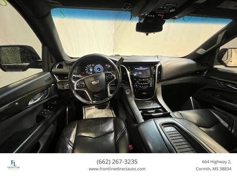 Used 2020 Cadillac Escalade Platinum RWD image 14