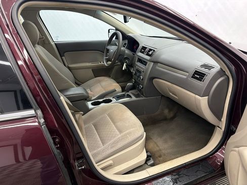 Used 2011 Ford Fusion SE w/ 202A Rapid Spec Order Code image 14