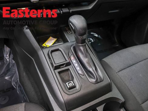 Used 2023 Chevrolet Colorado W/T image 13