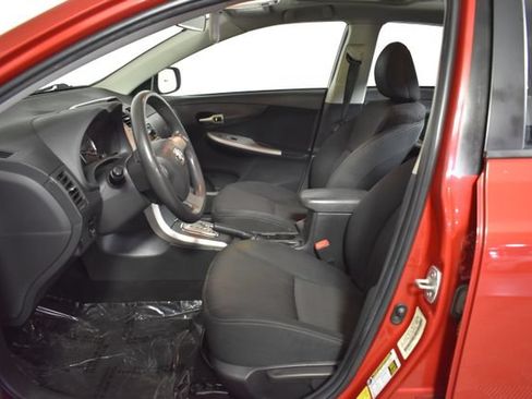 Used 2012 Toyota Corolla S FWD image 11