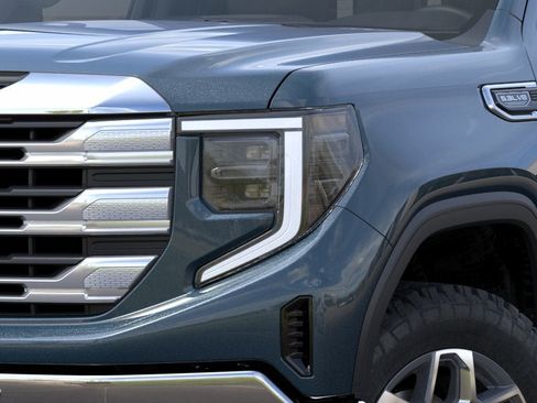 New 2024 GMC Sierra 1500 SLE AWD/4WD image 10
