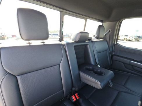 Used 2025 Ford F150 Lariat w/ Equipment Group 501A Mid image 16