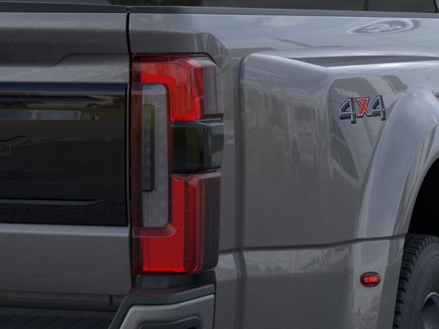 New 2025 Ford F450 Platinum AWD/4WD image 21