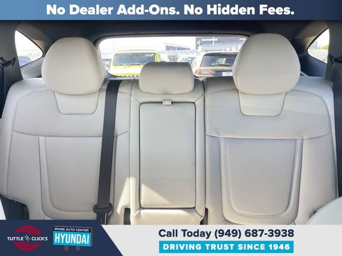 Certified 2025 Hyundai Tucson Limited AWD/4WD image 7