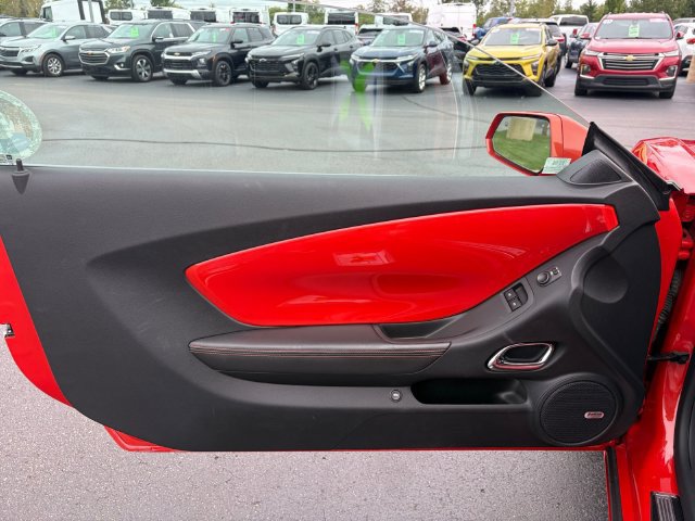 Used 2010 Chevrolet Camaro SS w/ RS Package RWD image 17