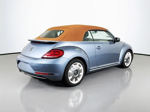 Used 2019 Volkswagen Beetle 2.0T Final Edition SEL FWD image 6