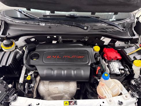 Used 2022 RAM ProMaster City Tradesman FWD image 10