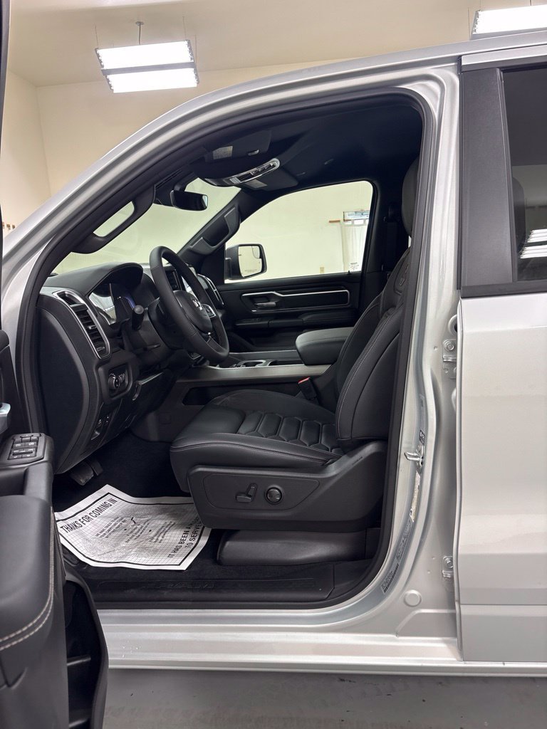 New 2026 RAM 1500 Big Horn AWD/4WD image 9