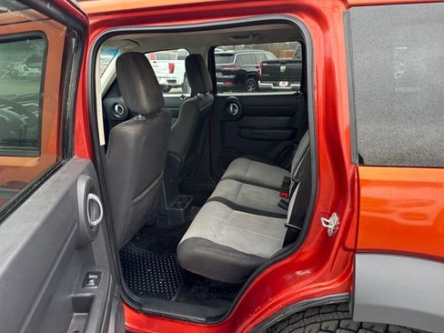 Used 2007 Dodge Nitro SXT image 15