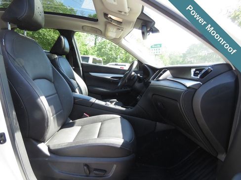Used 2020 INFINITI QX50 Luxe w/ Navigation Package AWD/4WD image 13