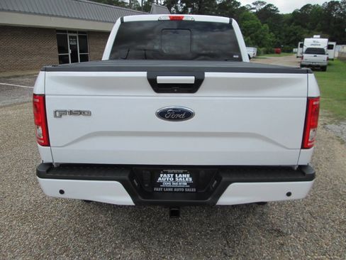 Used 2016 Ford F150 XLT w/ Equipment Group 302A Luxury AWD/4WD image 21
