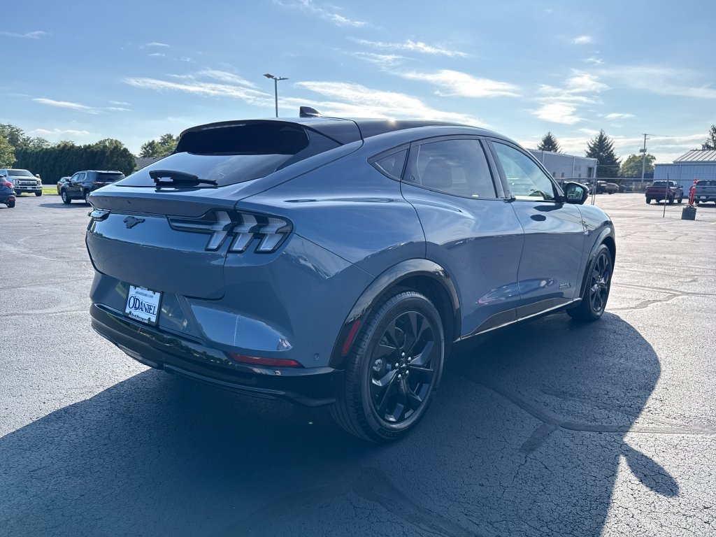 Used 2023 Ford Mustang Mach-E Premium w/ Mustang Nite Pony Package AWD/4WD image 7