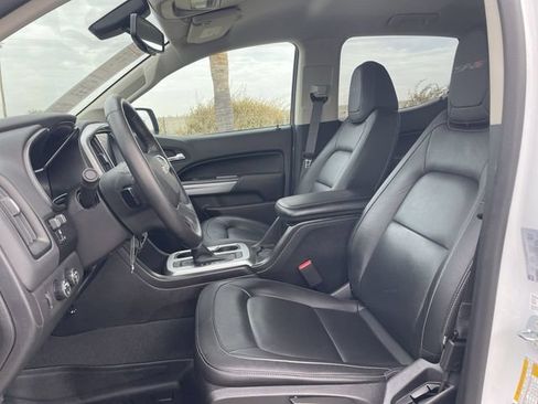 Used 2022 Chevrolet Colorado ZR2 AWD/4WD image 17
