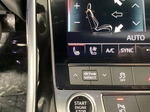 Used 2025 Audi Q7 2.0T Premium Plus w/ Premium Plus Package image 26