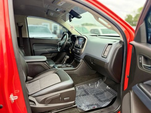 Used 2016 Chevrolet Colorado Z71 AWD/4WD image 24