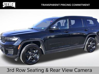 Used 2023 Jeep Grand Cherokee L Laredo