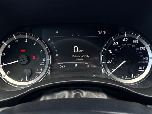 Used 2023 Toyota Highlander XSE FWD image 9