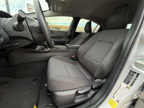 Used 2023 Toyota Prius Limited image 23