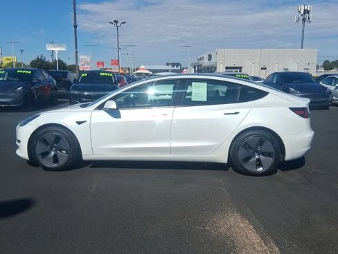 Used 2023 Tesla Model 3 Standard Range RWD image 2