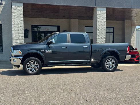 Used 2018 RAM 2500 Limited image 6