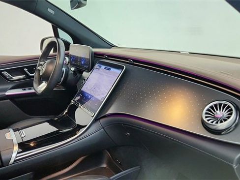 Used 2024 Mercedes-Benz EQE AMG 4MATIC SUV image 21