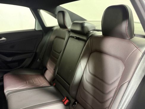 Used 2022 Volkswagen Jetta GLI Autobahn FWD image 25