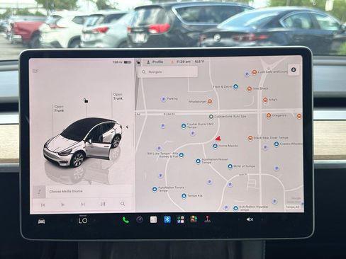 Used 2023 Tesla Model Y Long Range AWD/4WD image 12