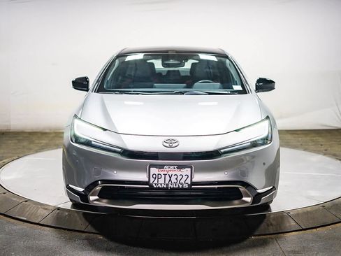 Used 2024 Toyota Prius Prime Premium image 2