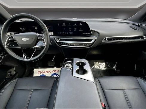 Certified 2024 Cadillac Lyriq Tech AWD/4WD image 7
