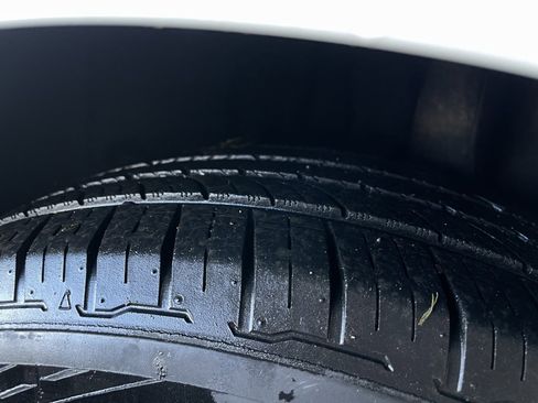 Used 2017 Toyota Prius Two image 11